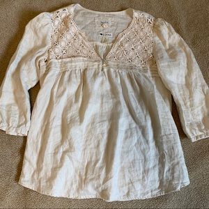 Malvin I Love Linen peasant boho crochet lace top